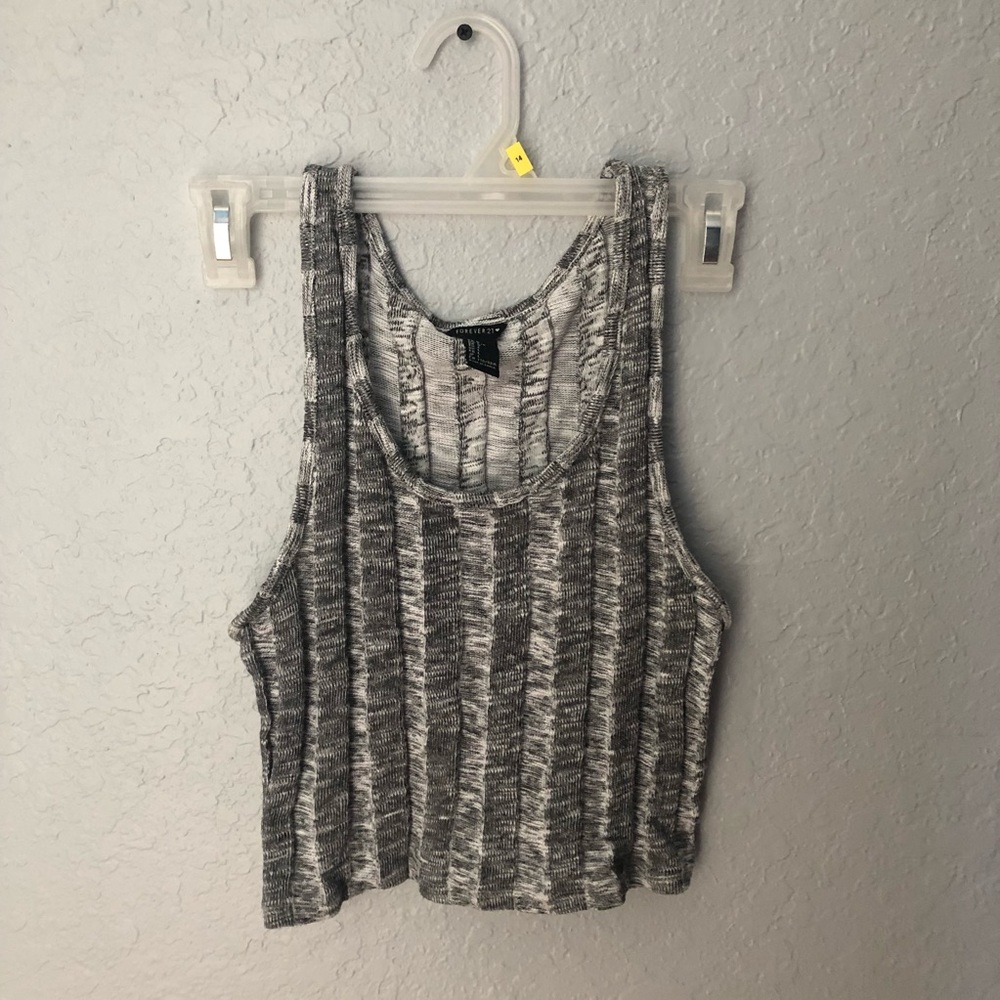 Forever 21 Grey Crop Top Large
